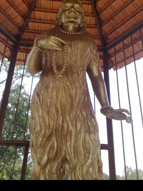 Akka Mahādēvi — Akka Mahādēvi — the image at Uḍutaḍi