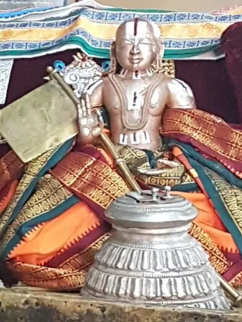 Sri Yāmunācārya (Āḻavandār) — Icon of Sri Yāmuna, Āḻavandār